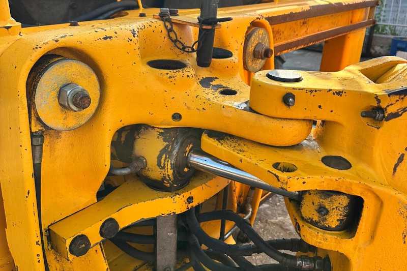 OmecoHub - Immagine JCB 2DX